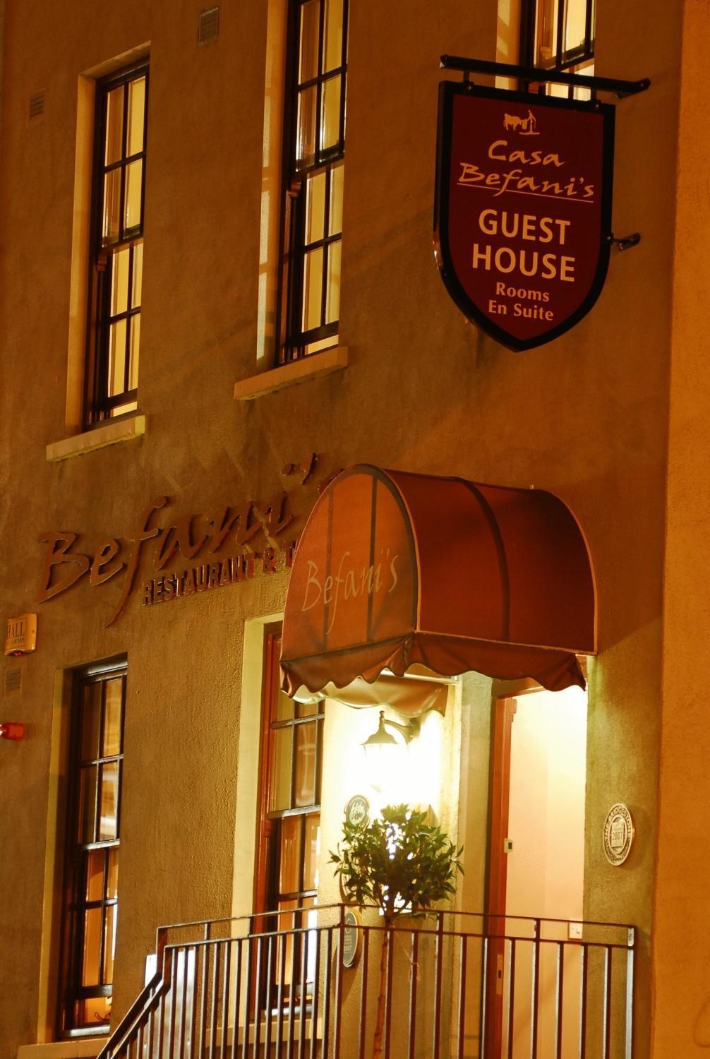 Befani'S Mediterranean Restaurant & Townhouse クロンメル エクステリア 写真